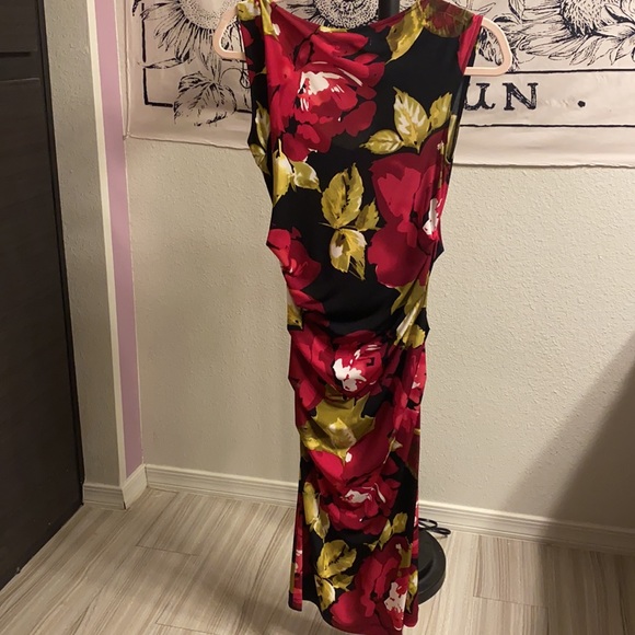 Floral cocktail dress - Picture 4 of 4